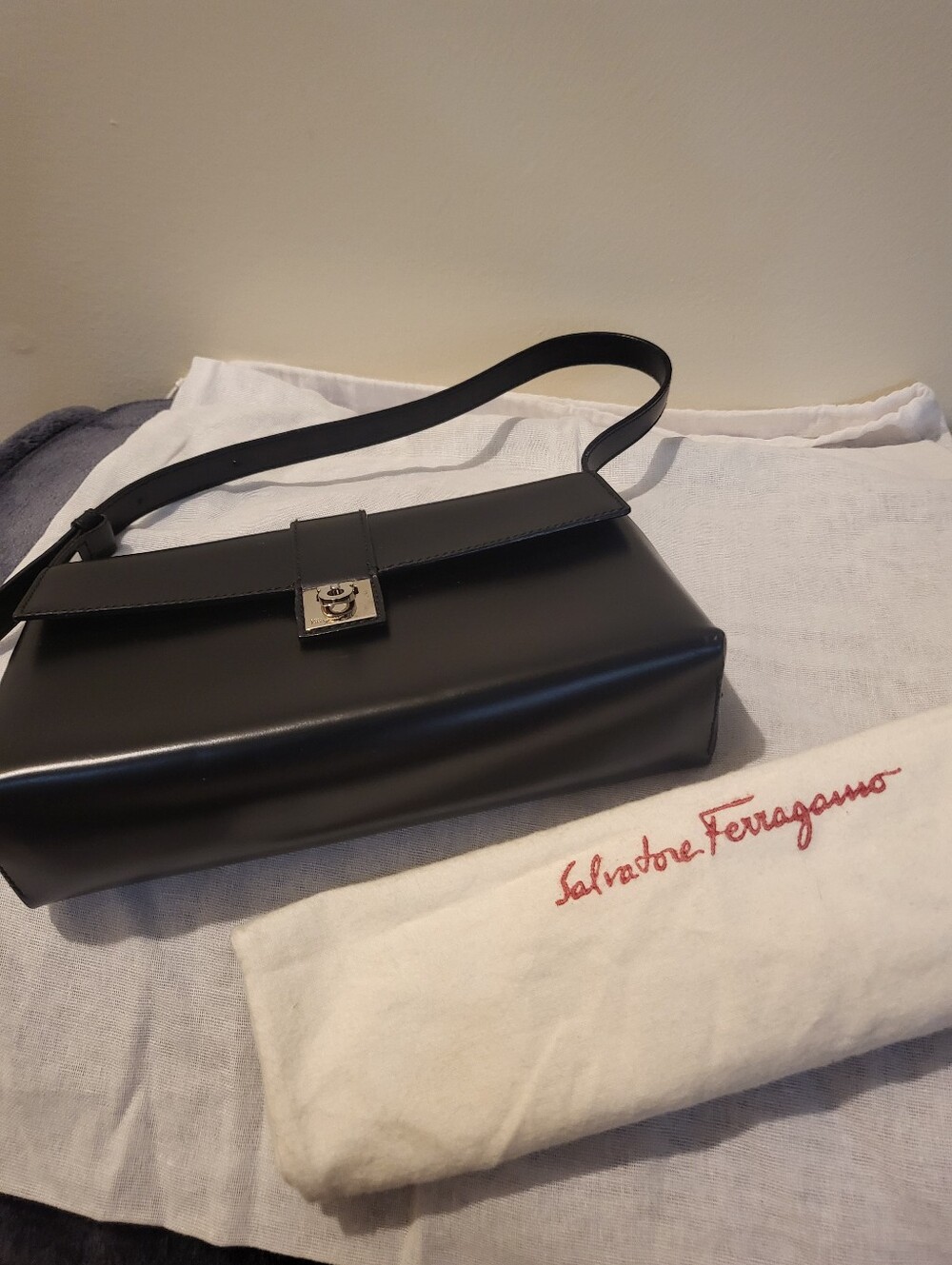 Salvatore Ferragamo Black Leather Logo Bag - Picture 12 of 14